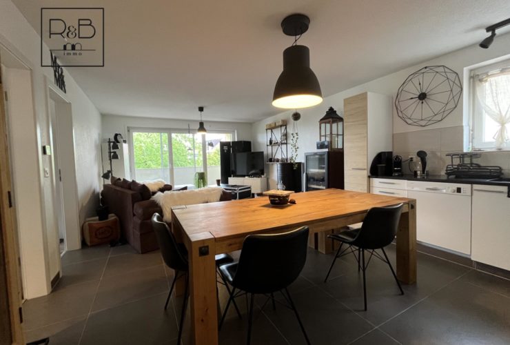 Appartement moderne 3.5 pièces avec grand balcon à Mossel (Ursy)