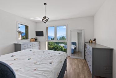 Maison avec vue panoramique sur le lac Léman à Jongny