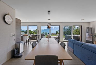 Maison avec vue panoramique sur le lac Léman à Jongny