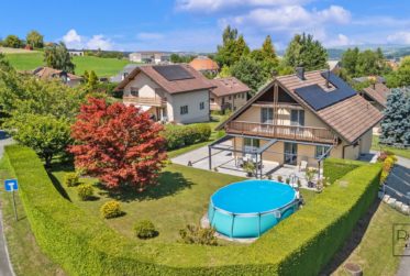 Maison individuelle avec grand terrain