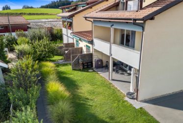 Appartement moderne de 3.5 pièces au rez-de-chaussée