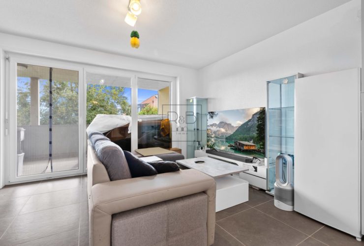 Appartement moderne 3.5 pièces avec grand balconà Mossel (Ursy)