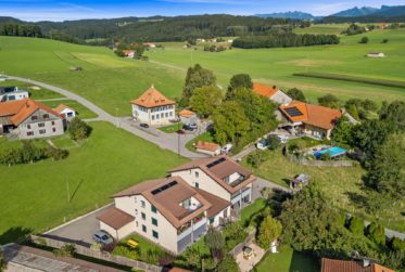 Appartement moderne de 3.5 pièces au rez-de-chaussée