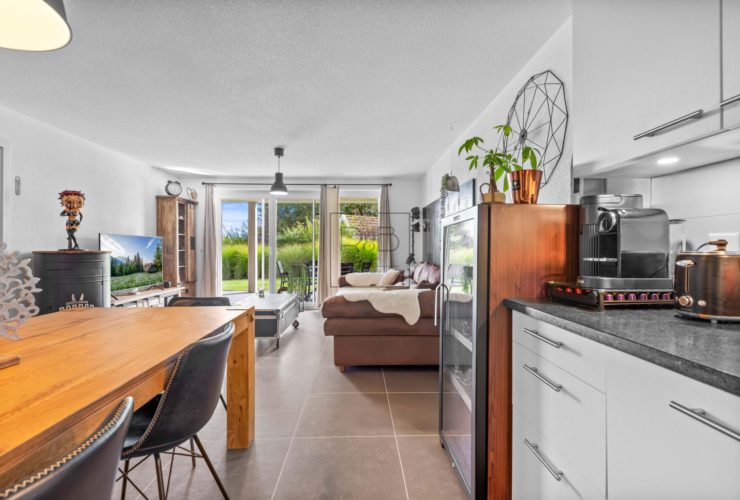 Appartement moderne de 3.5 pièces au rez-de-chaussée