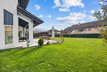 Maison individuelle de 10.5 pièces comprenant un 2.5 pièces indépendant à Riaz