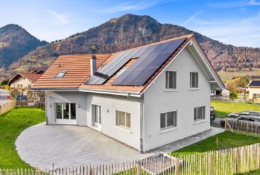 Grande maison familiale de 7.5 pièces avec espace aménageable au sous-sol
