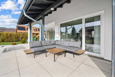 Maison individuelle de 10.5 pièces comprenant un 2.5 pièces indépendant à Riaz