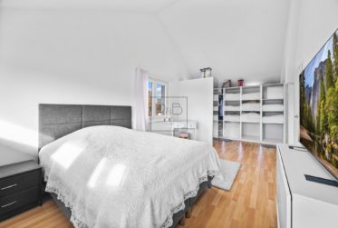 Maison individuelle de 10.5 pièces comprenant un 2.5 pièces indépendant à Riaz