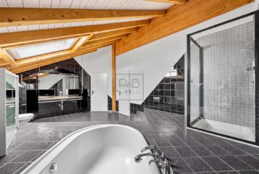 Magnifique duplex de 4,5 pièces au cachet unique