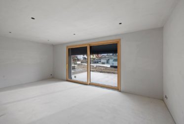 Villa contemporaine lumineuse avec extérieurs privatifs