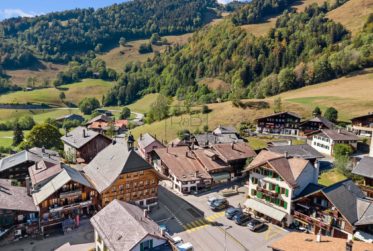 Duplex rénové au cœur du village : Rossinière,