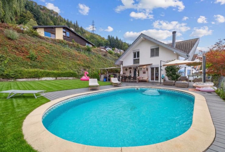 Villa jumelée avec piscine et vue lac Léman à Blonay
